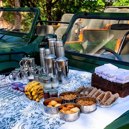 Mahua Kothi Bandhavgarh - A Taj Safari Villa Tāla Exteriör bild